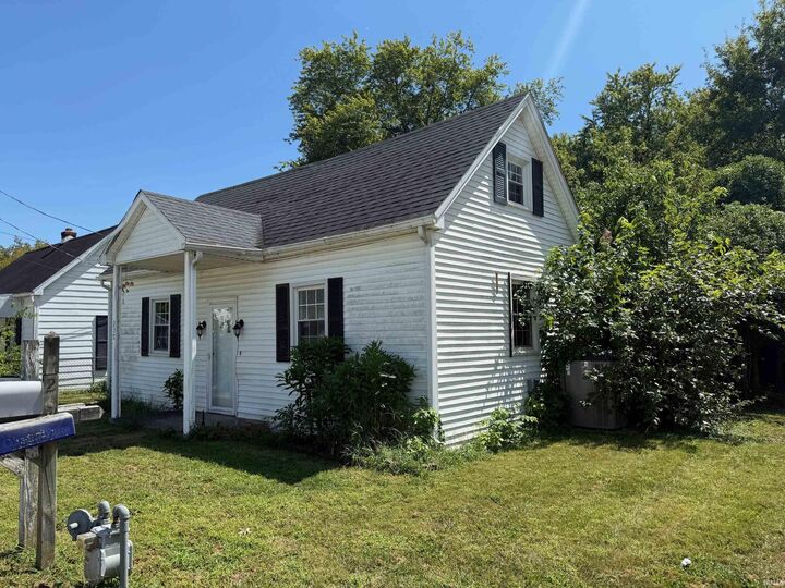 Property Photo:  230 W Walnut Street  IN 47610 