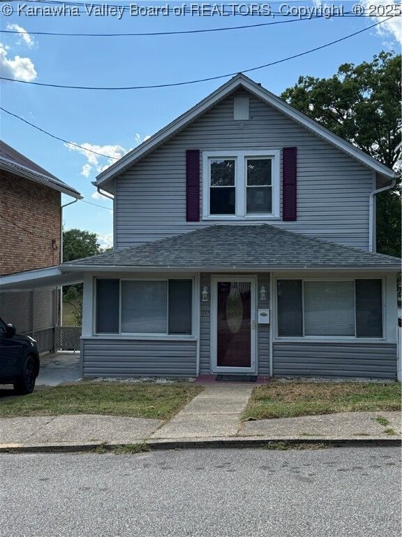 Property Photo:  935 Somerset Drive  WV 25302 