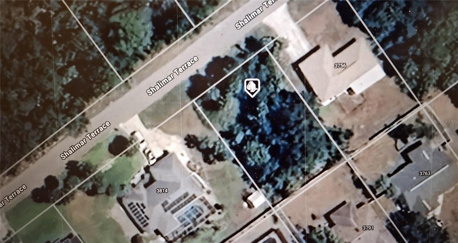 Property Photo:  Shalimar Terrace  FL 34286 