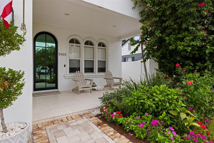 Property Photo:  3903 W Tacon Street  FL 33629 