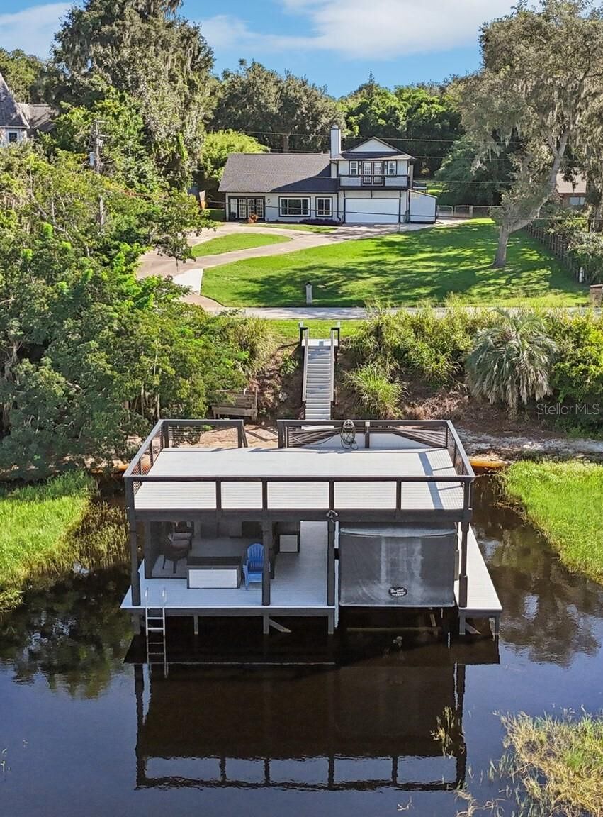 Property Photo: 16438 Lakeshore Drive FL 34715
