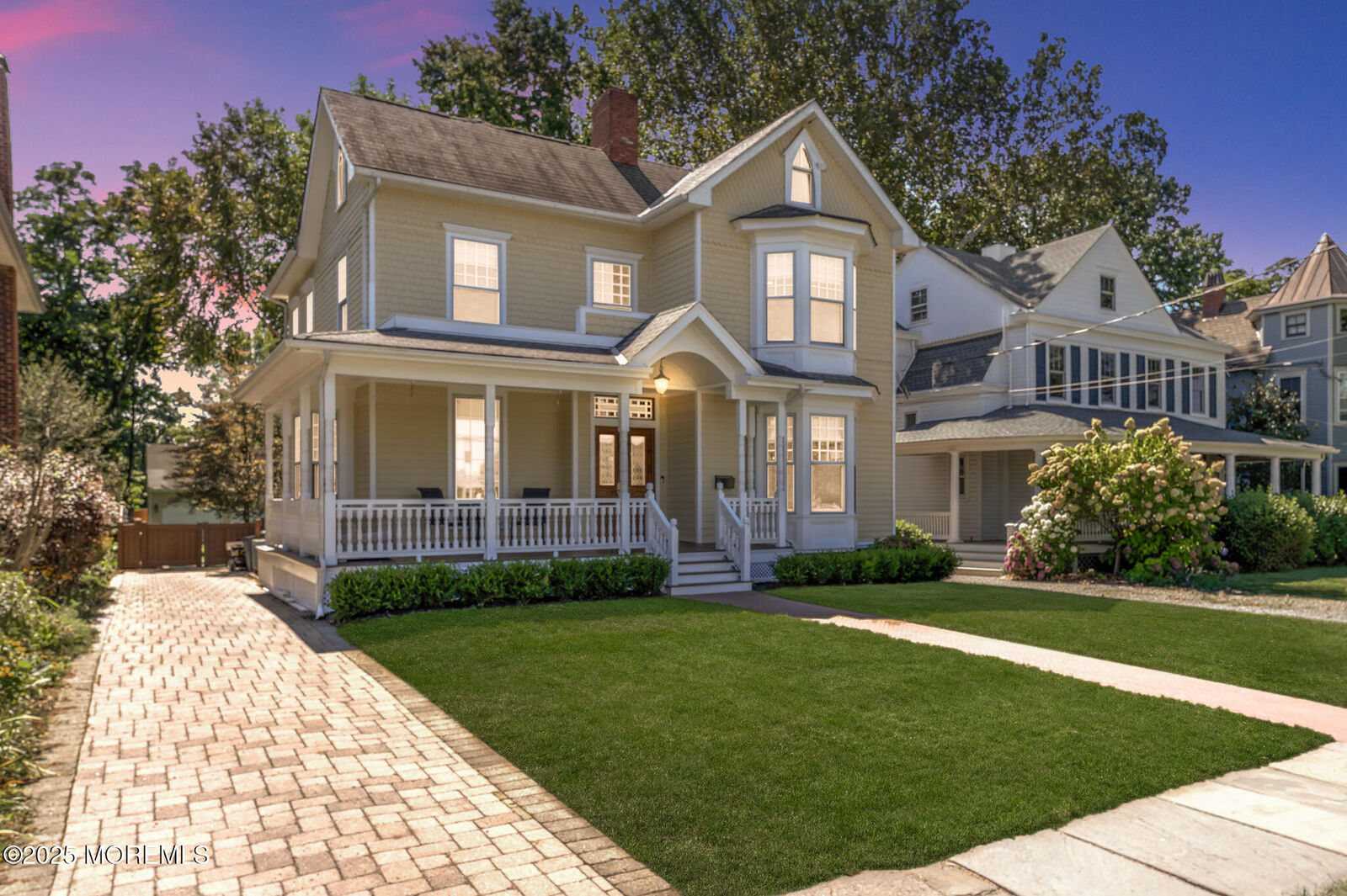 Property Photo:  27 Irving Place  NJ 07701 