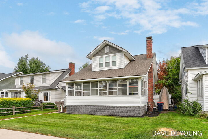 Property Photo: 47 W 19th Street MI 49423