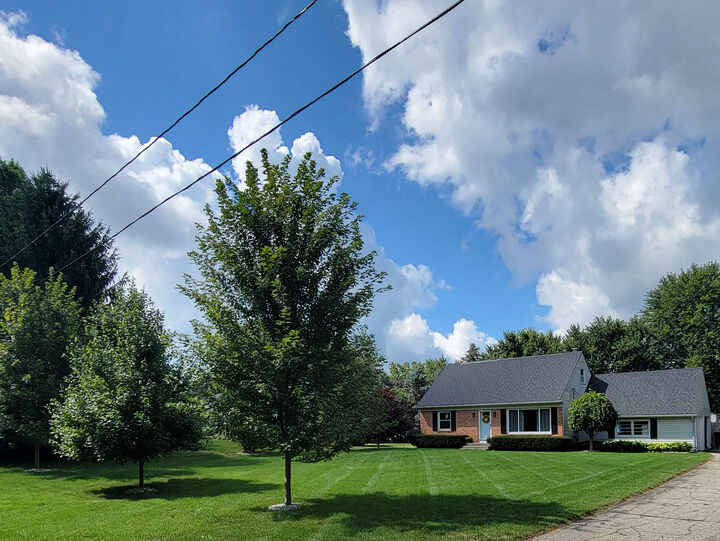 Property Photo:  2739 Orchard Lane NW  MI 49534 