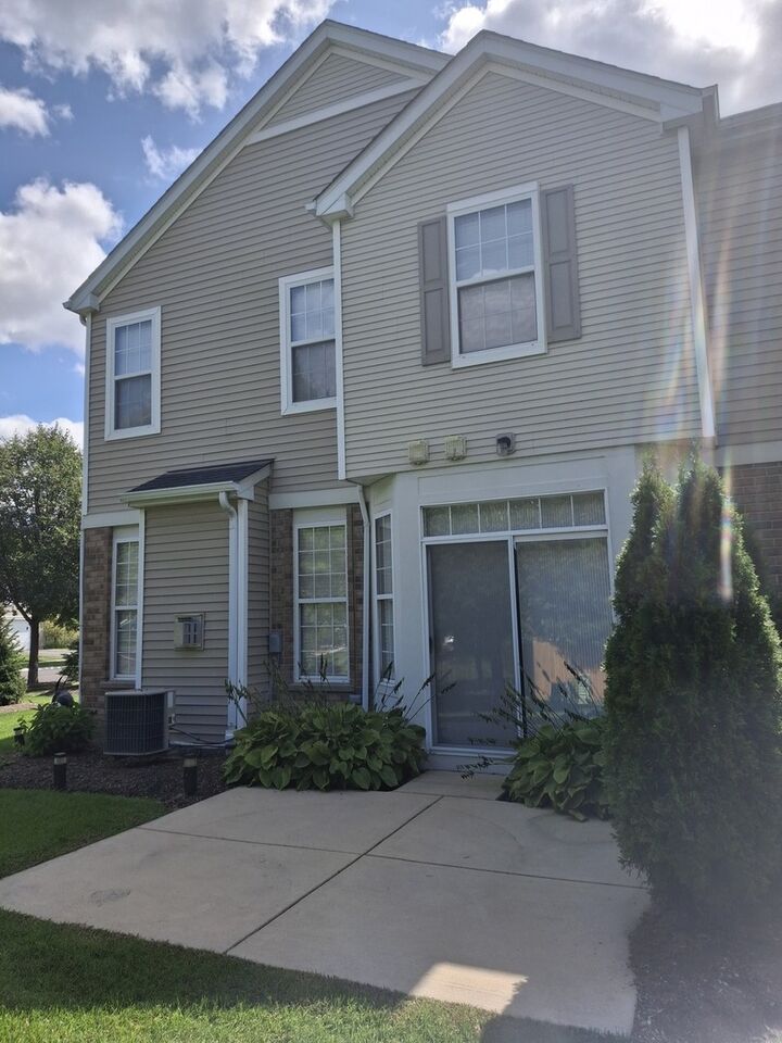 Property Photo: 24200 Leski Lane IL 60585