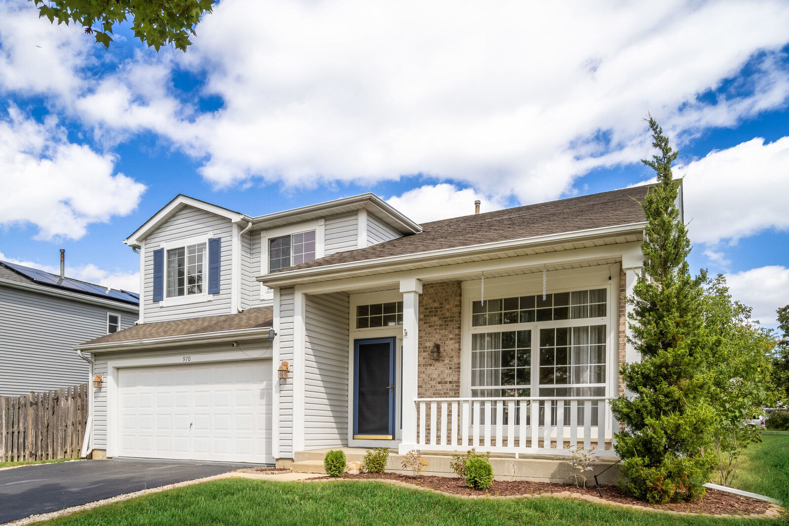 Property Photo: 970 Noelle Bend IL 60156