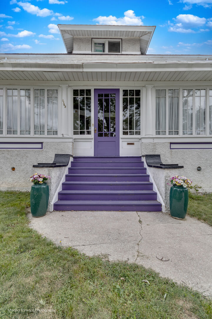 Property Photo:  3145 Wisconsin Avenue  IL 60402 