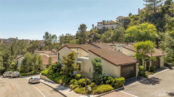 Property Photo: 67 Penhill Court CA 91206