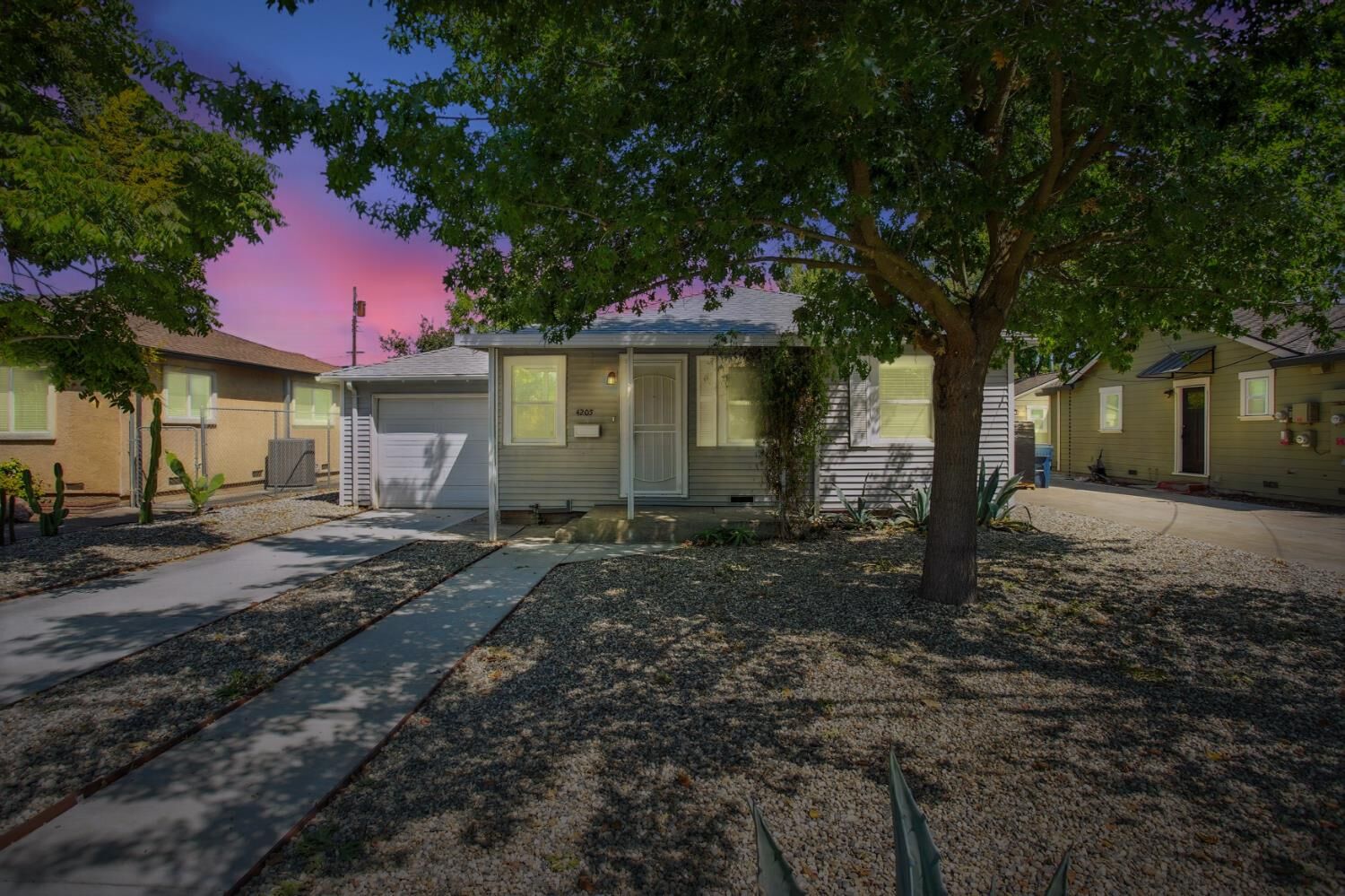 Property Photo:  4205 Arlington Avenue  CA 95820 