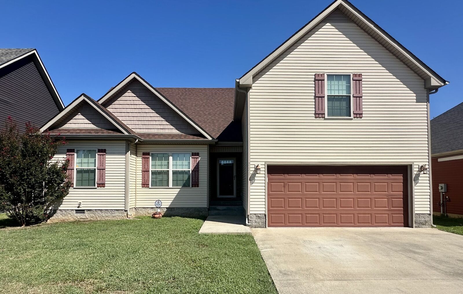 Property Photo: 721 Sleek Fox Dr TN 37040