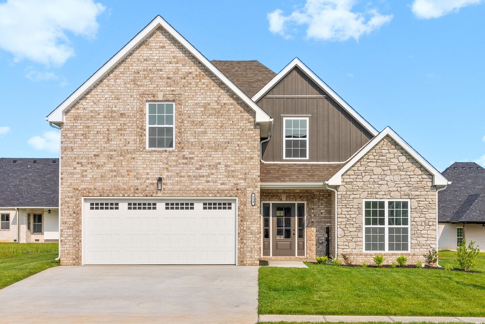 Property Photo:  214 Harvest Moon Dr  TN 37043