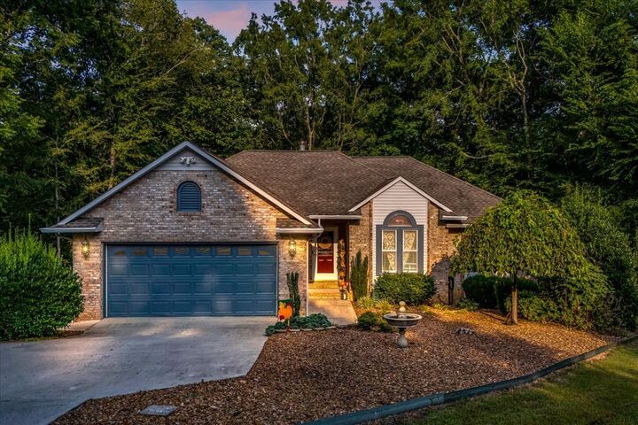 Property Photo: 106 Clearview Cir TN 37398