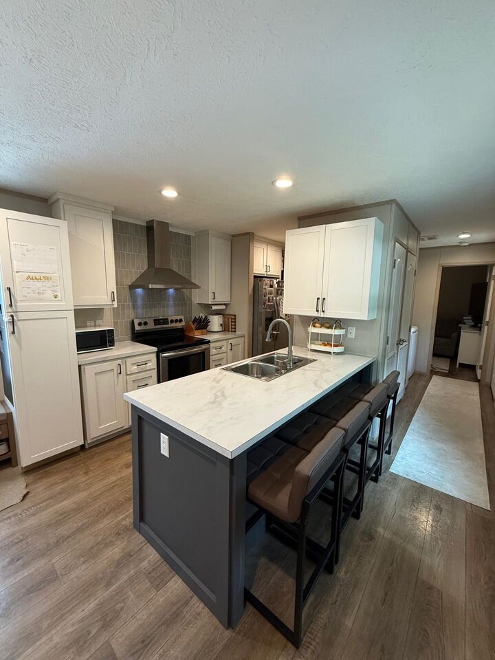 Property Photo: 79 Rita Way VT 05468
