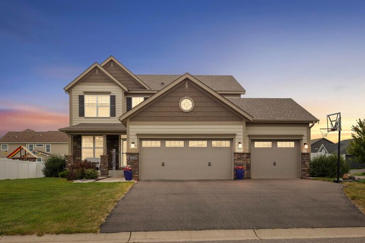 Property Photo:  18101 Goldfinch Way  MN 55044 