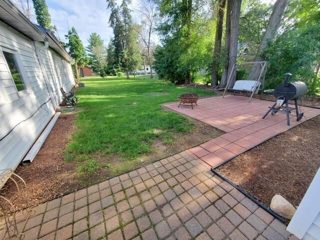 Property Photo:  1850 Quasar Avenue S  MN 55043 