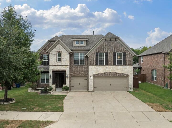 Property Photo: 14037 Doonan Crossing TX 75035