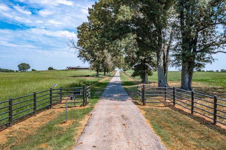 Property Photo: 9208 Fm 17 75 Acres TX 75140
