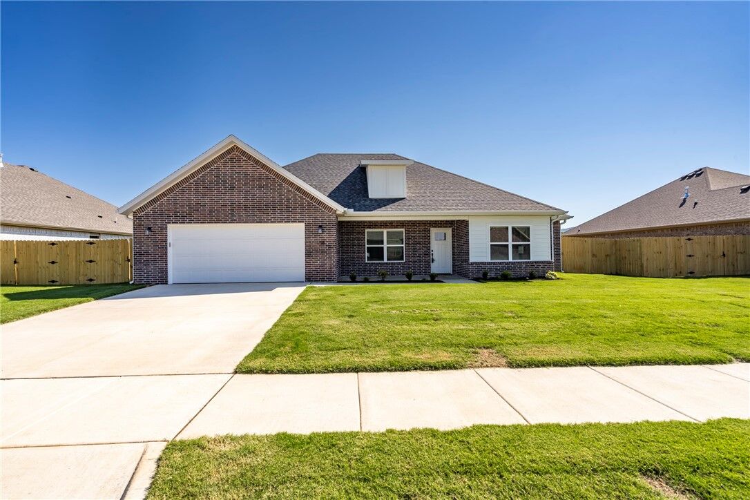 Property Photo: 158 N Banner Avenue AR 72730