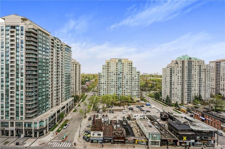 Property Photo: 5180 Yonge Street 1006 ON M2N 5P6