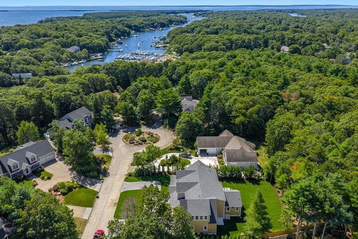 79 Rivers Edge Rd  Falmouth MA 02536 photo