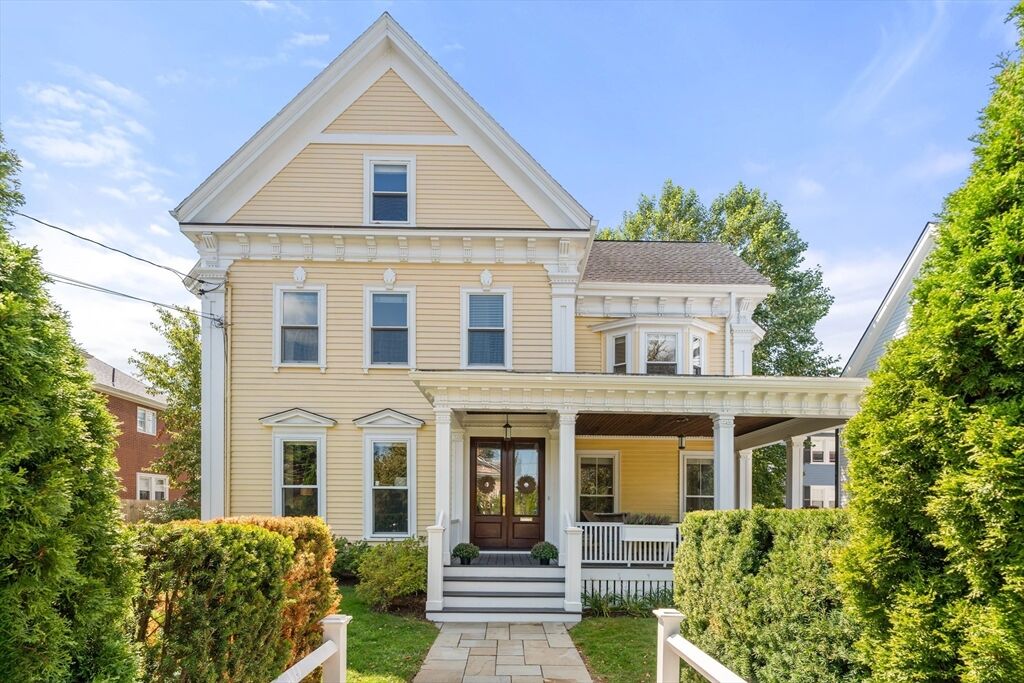 Property Photo: 90 Waban Park MA 02458