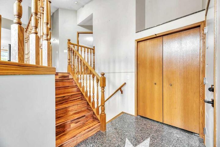 Photo de la propriété:  41 Millbank Bay SW  AB T2Y 2Z1 