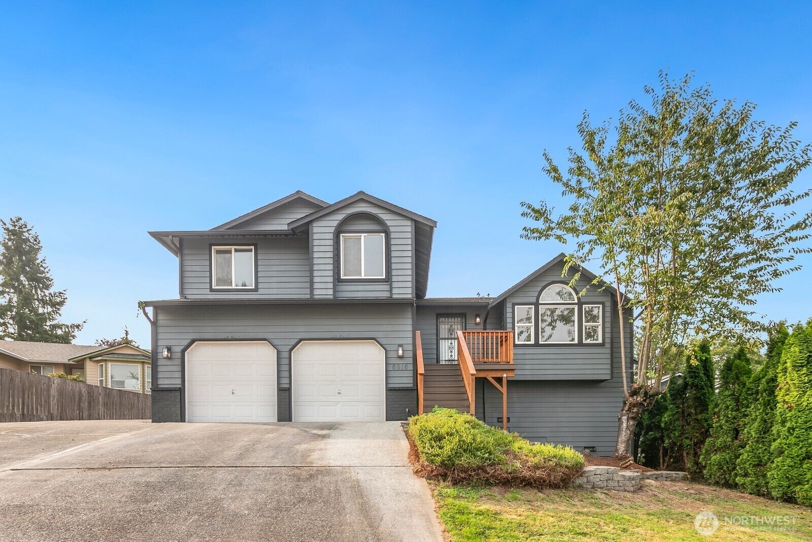 Property Photo:  6916  54th Place NE  WA 98270 