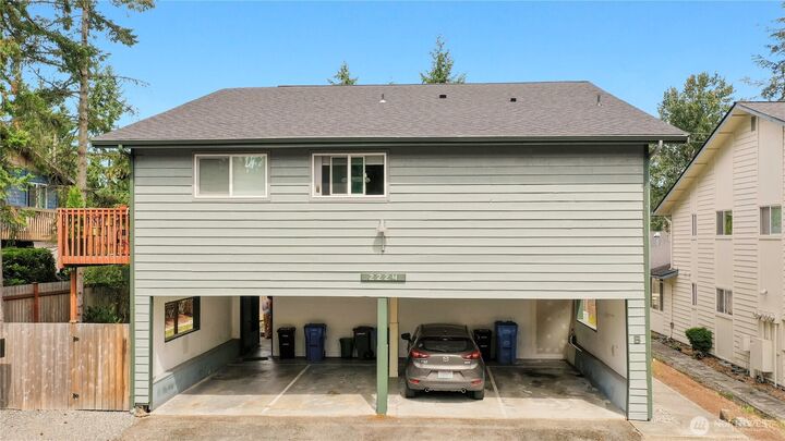 Property Photo: 2224 NE 197th Place WA 98155