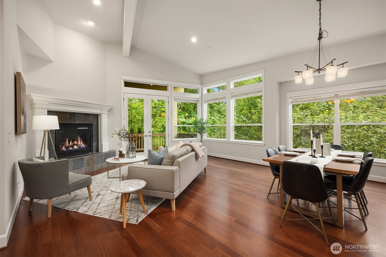 Property Photo:  11005 NE 100th Place  WA 98033