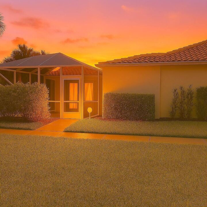 Property Photo: 6002 Red Oak Court FL 33410