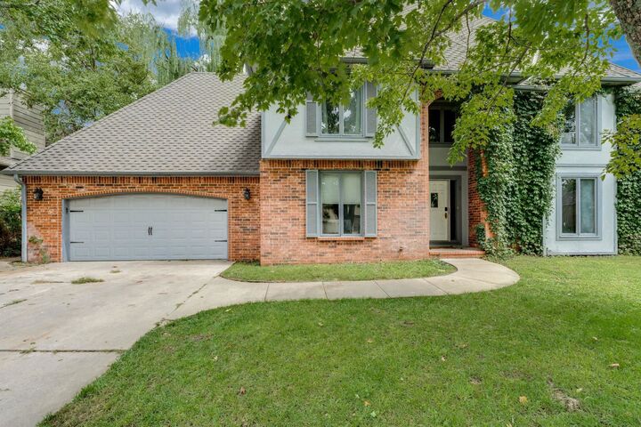 1310 N Coachhouse  Wichita KS 67235-9704 photo