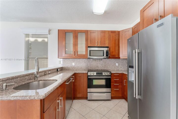 Property Photo:  1943 SW 149th Ave  FL 33027 