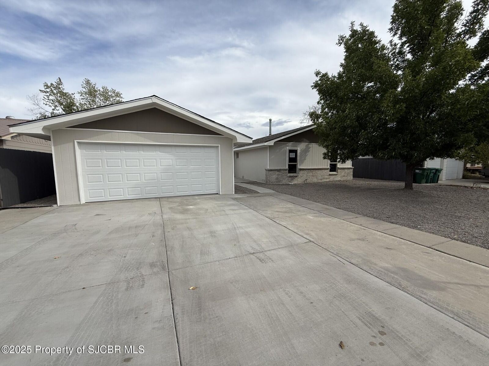Property Photo: 2900 Northwood Drive NM 87401