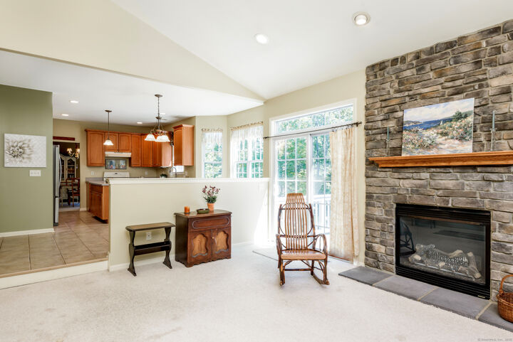 Property Photo:  67 Wysteria Court  CT 06790 