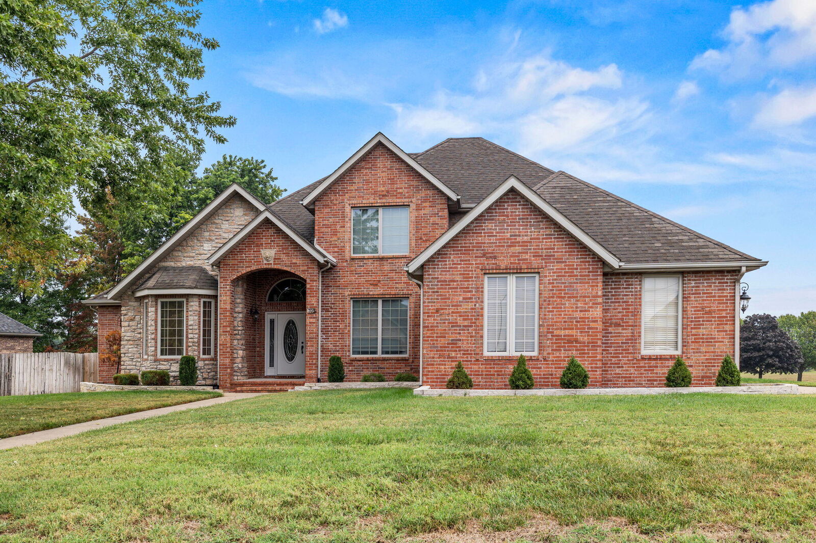 Property Photo: 703 W Laverne Drive MO 65714