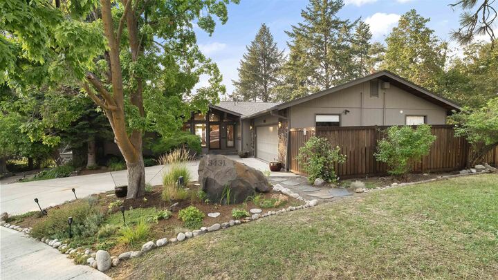 3431 N Columbia Cir  Spokane WA 99205 photo