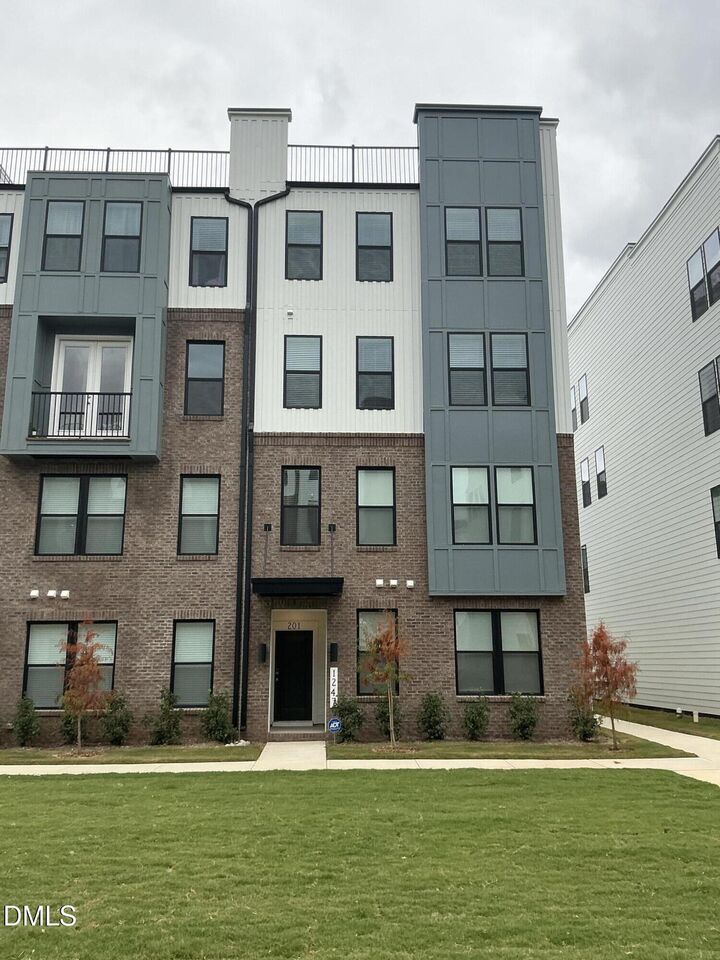Property Photo:  1247 Shaw View Alley 201  NC 27601 