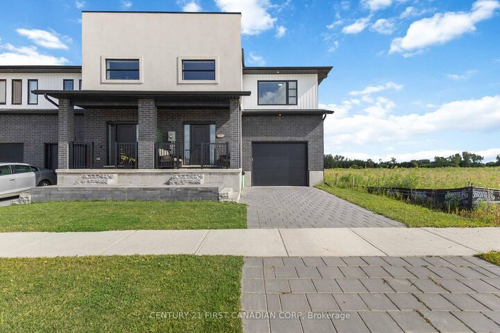 6707 Royal Magnolia Avenue  London South ON N6P 1H5 photo