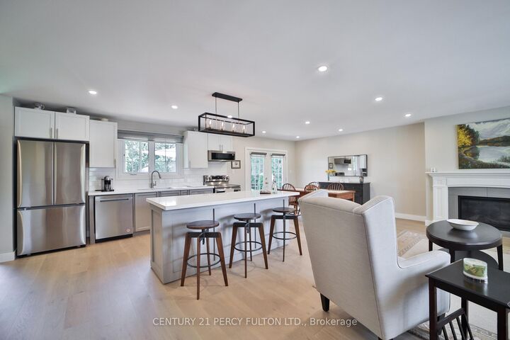 Property Photo:  1520 Rebecca Street  ON L6L 1Z7 