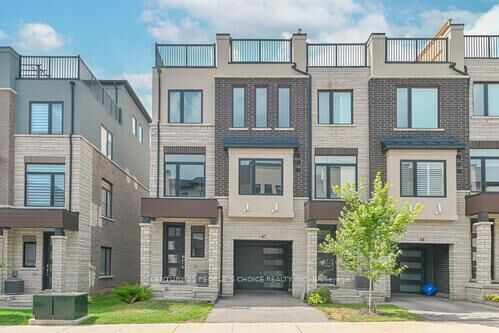 Photo de la propriété: 314 Equestrian Way 47 ON N3E 0E2