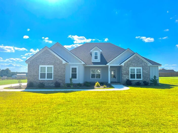553 Indian Creek Circle  Adel GA 31620 photo