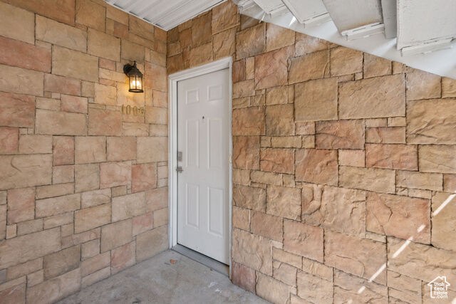 Property Photo: 1006 W 1360 S UT 84058