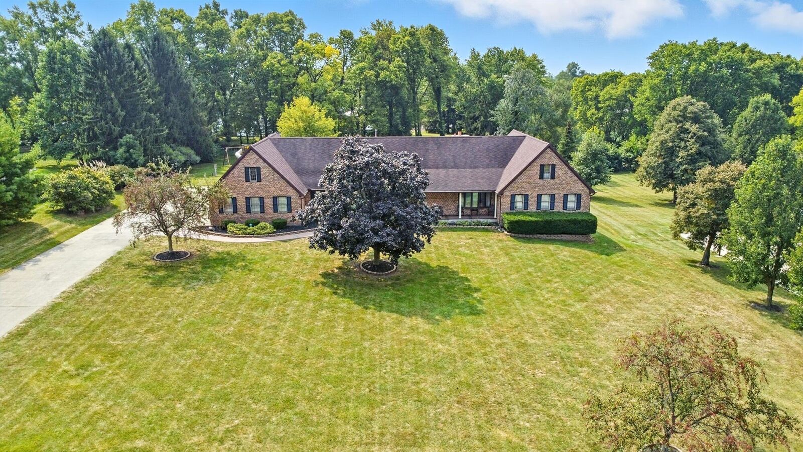 Property Photo: 2669 Quail Ridge Drive OH 45344