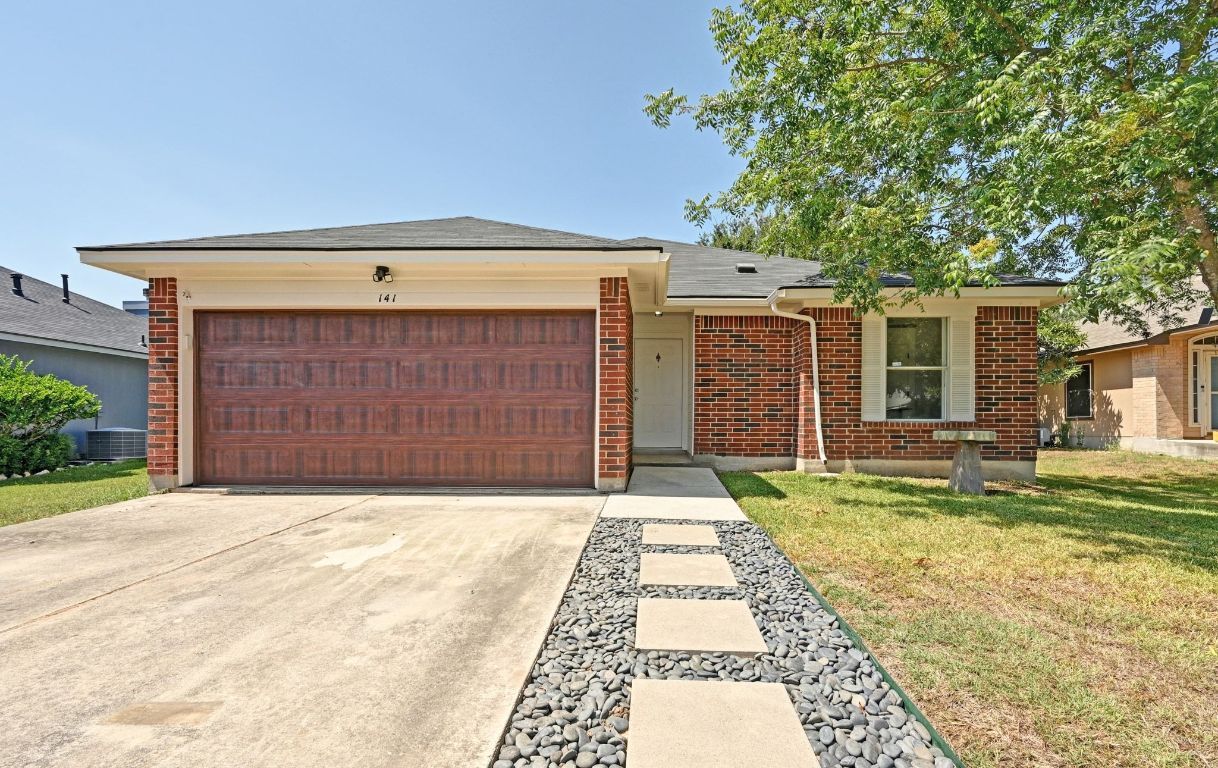 Property Photo:  141 Henke Cove  TX 78640 