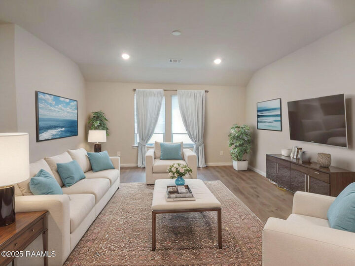 Property Photo: 4031 Canary Place LA 70546