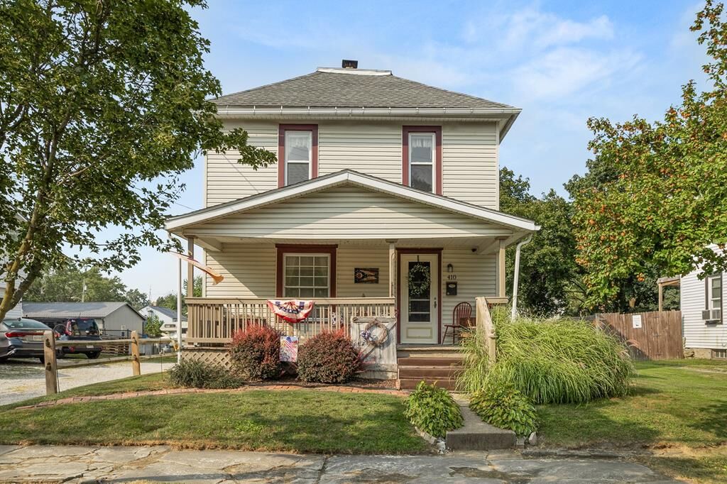 Property Photo:  410 Ohio St  OH 44805 