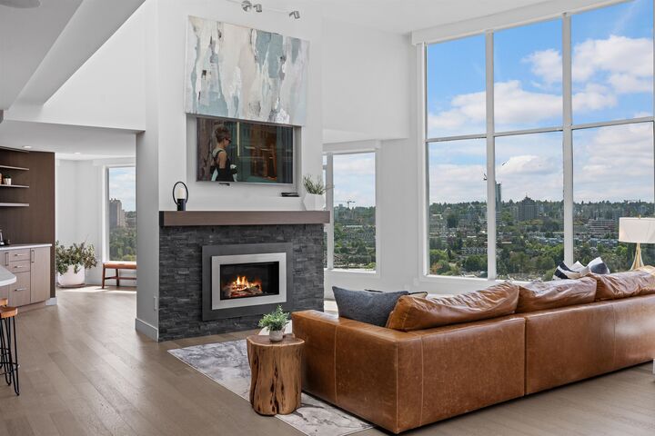 Photo de la propriété:  1500 Howe Street 2403  BC V6Z 2N1 