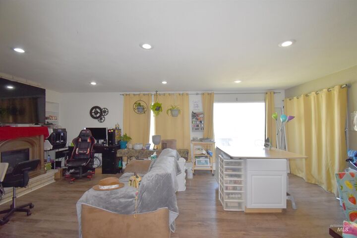 Property Photo: 2630 Laurel Court WA 99403