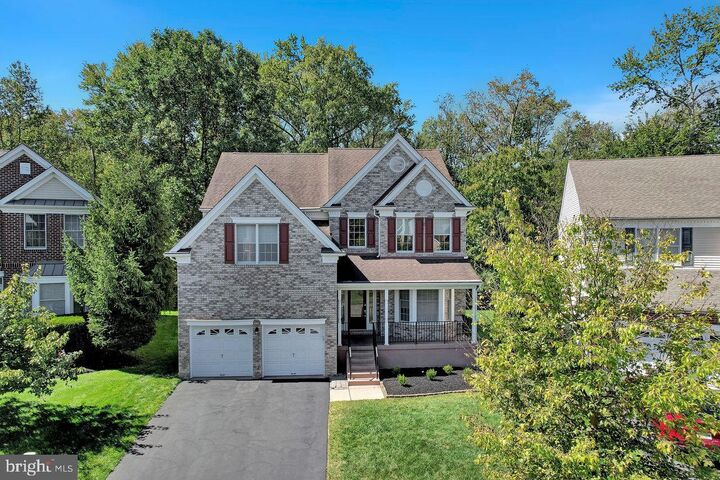 Property Photo:  10 Norbridge Drive  NJ 08540 