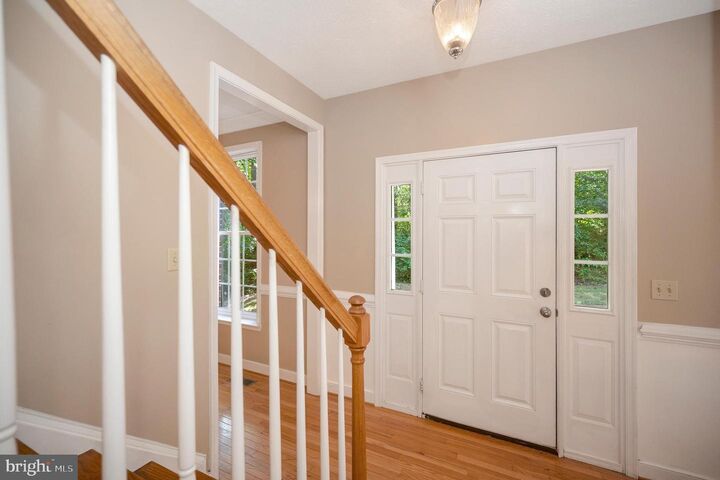 Property Photo: 7931 E Robert E Lee Court VA 22551